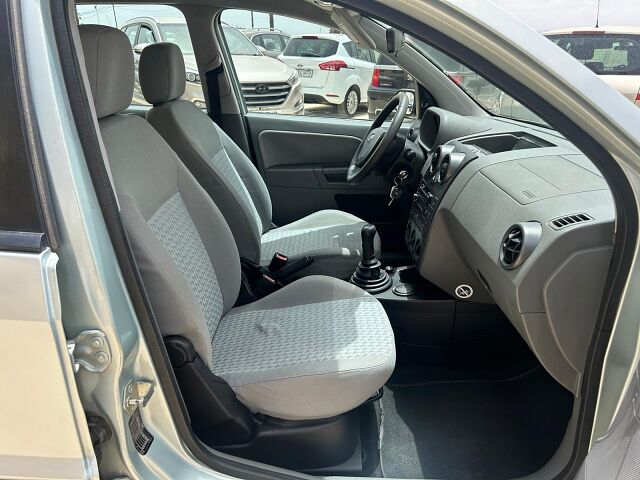 FORD FUSION TREND 1.4 TDCI SPANISH LHD IN SPAIN 68000 MILES SUPERB 2004